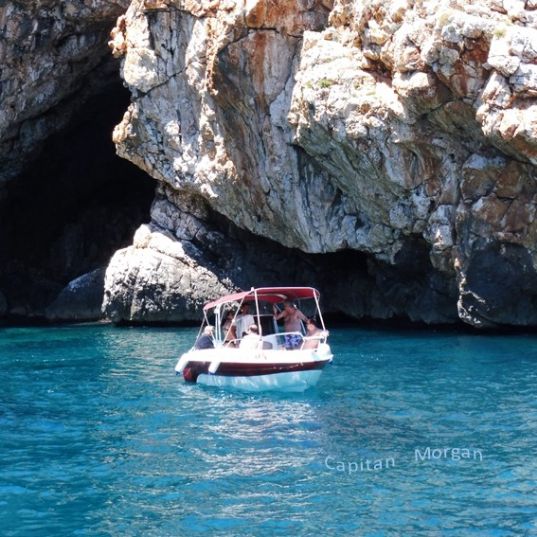 In barca verso Porto Badisco