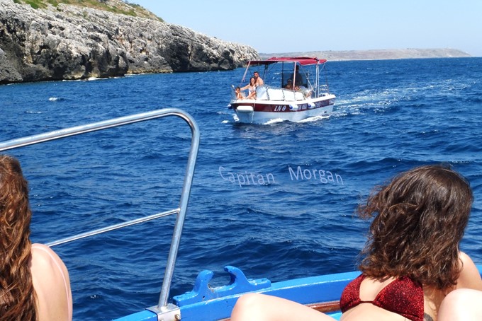 Escursione in barca al faro di Punta Palascia 4h